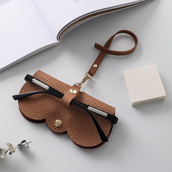 🔥Limited TimePromotion 50% OFF🔥 Soft PU Leather Sunglasses Bag👓️